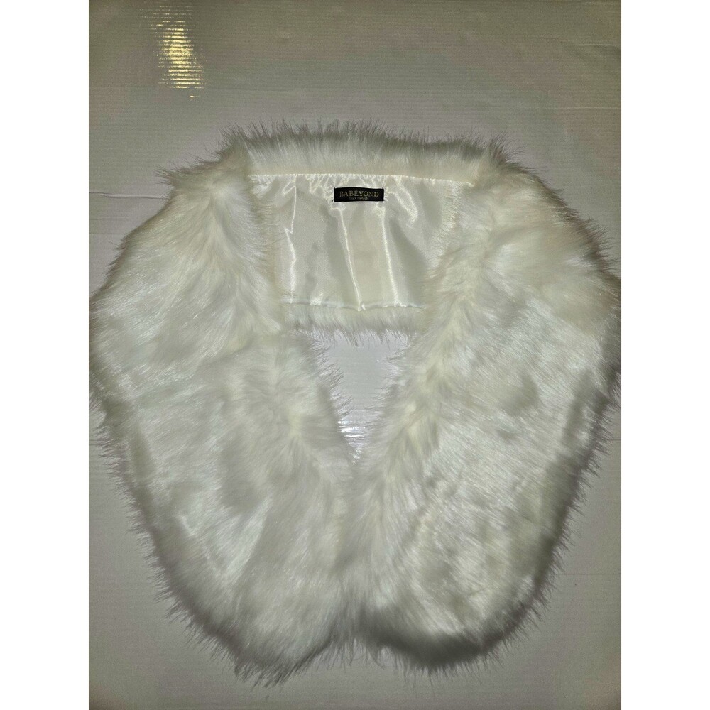 BABEYOND White Faux Fur Stole Wrap Bridal Wedding Shawl Winter Vintage Glam